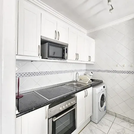 Atlantic Mirage Colina Blanca * 아데제